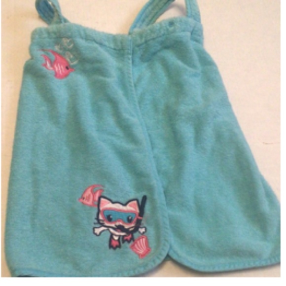 Juice Couture/ UV SKINZ/ Pampered Princess Cover Up Swim Bundle size 5 - Picture 8 of 10